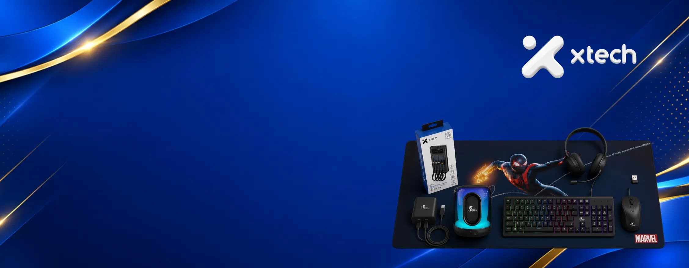 Periféricos Xtech —teclado, mouse, audífonos, parlante y cargador— sobre un fondo azul con líneas doradas y el logo de la marca