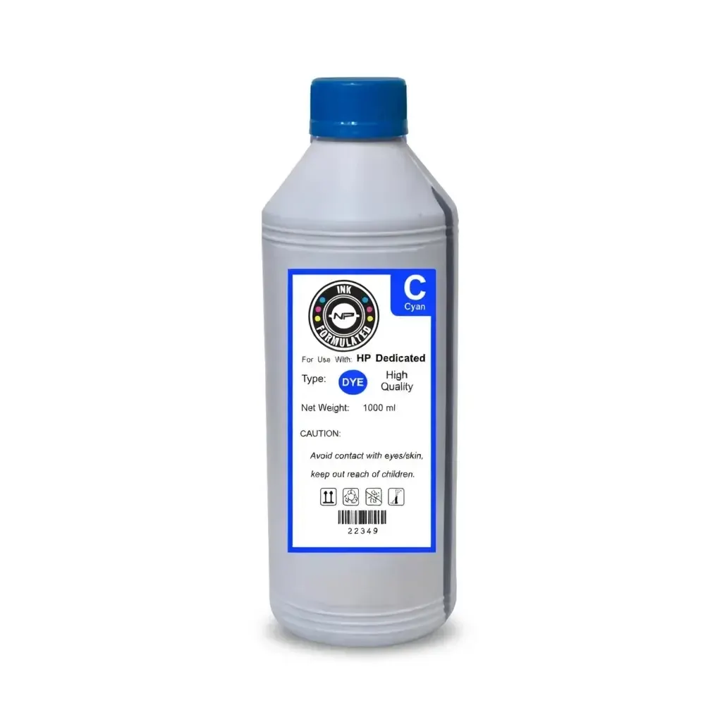 Botella de tinta dye compatible HP color cian de 1 litro, sobre fondo blanco