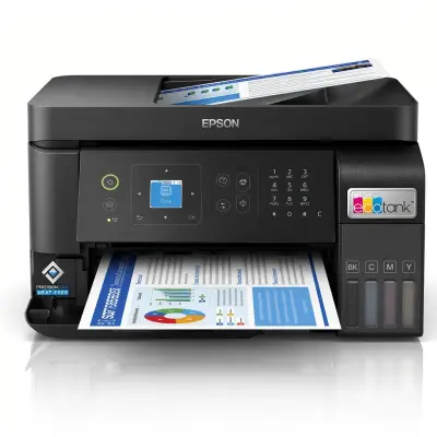 Impresora multifuncional Epson EcoTank L5590 vista de frente sobre fondo blanco
