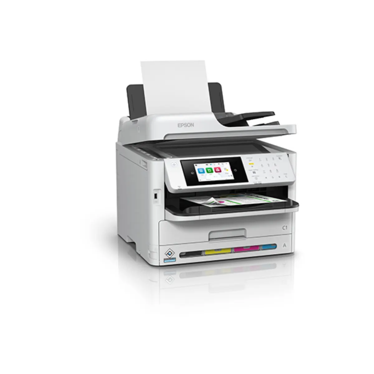 Impresora multifuncional Epson WorkForce Pro WF-C5890 vista de frente sobre fondo blanco
